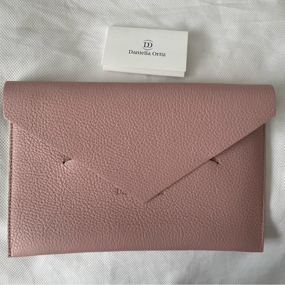 Daniella Ortiz NWT Pink Leather Fold Clutch - Picture 5 of 6